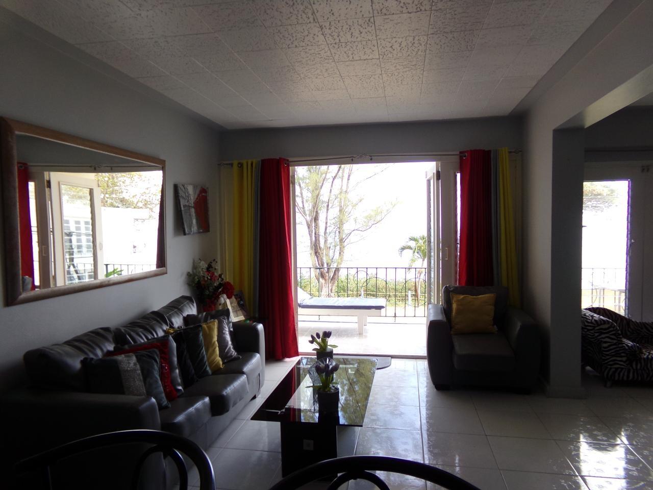 Apartment For Rent: MAIN STREET OCHO RIOS, Ocho Rios | $1,100 photo 5