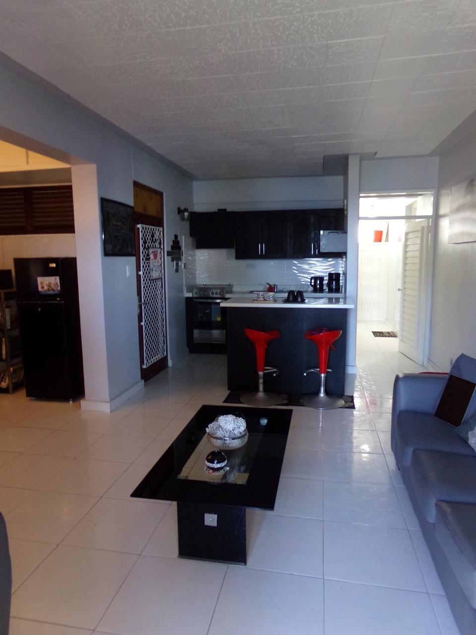 Apartment For Rent: MAIN STREET OCHO RIOS, Ocho Rios | $1,100 photo 11