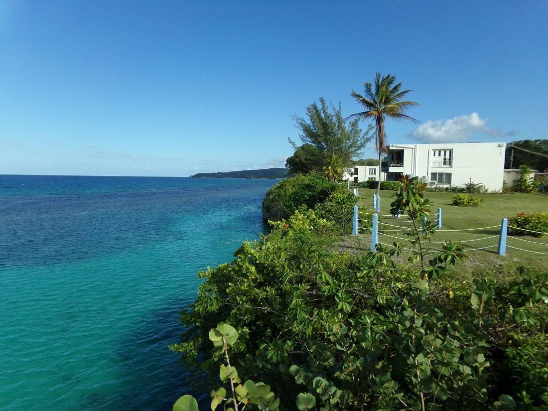 Apartment For Rent: MAIN STREET OCHO RIOS, Ocho Rios | $1,100 photo 24