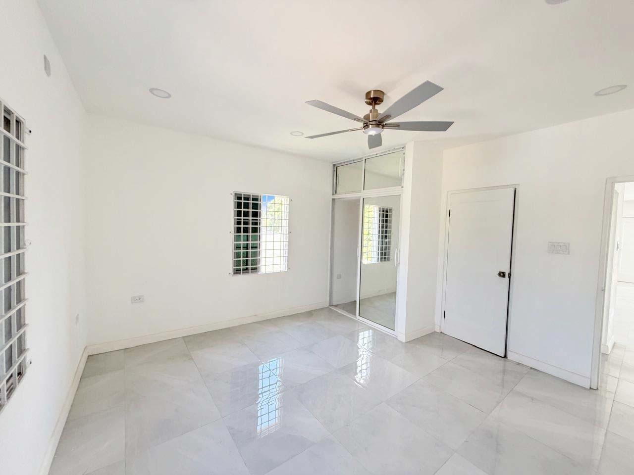 Apartment For Rent: 10 TERRACOTTA WAY, Kingston 8 | $220,000 photo 6