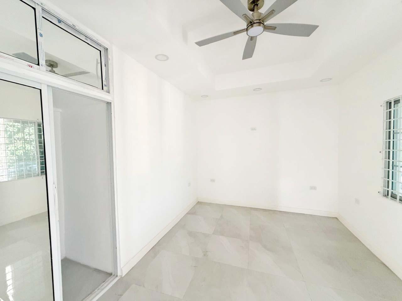 Apartment For Rent: 10 TERRACOTTA WAY, Kingston 8 | $220,000 photo 8