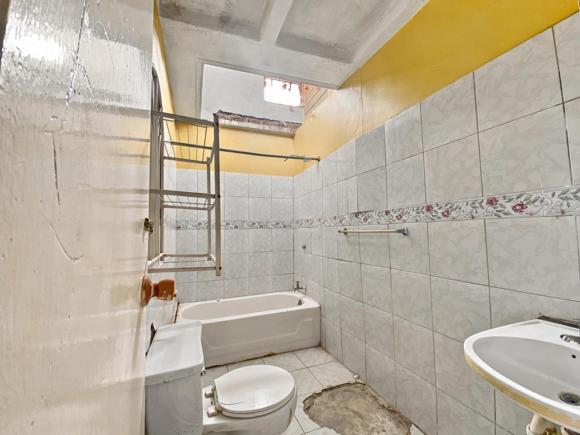 House For Sale: DAFFODIL AVENUE, ELTHAM P, Spanish Town | $24,000,000 photo 10