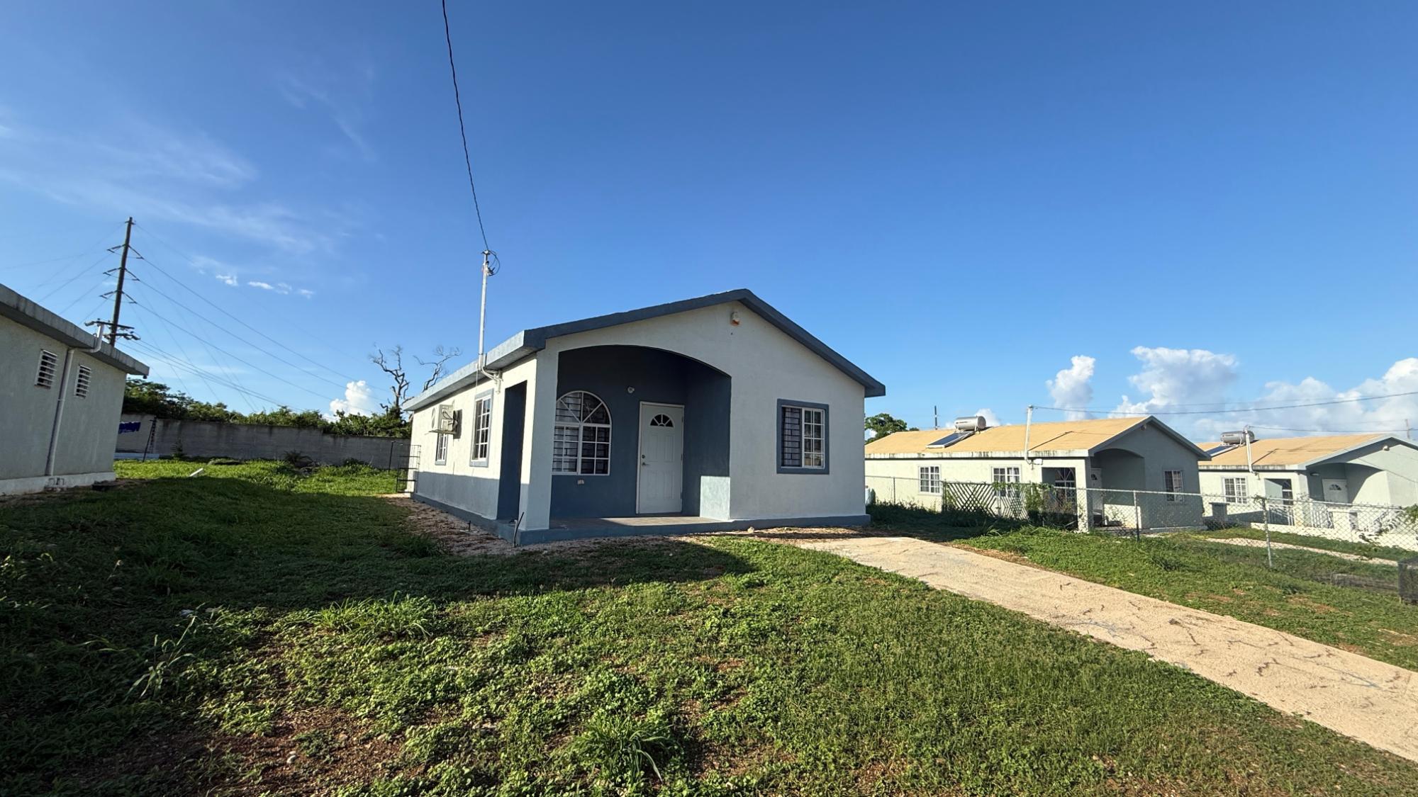 House For Rent: CAMELOT VILLAGE, DISCOVER, Discovery Bay | $160,000 photo 3