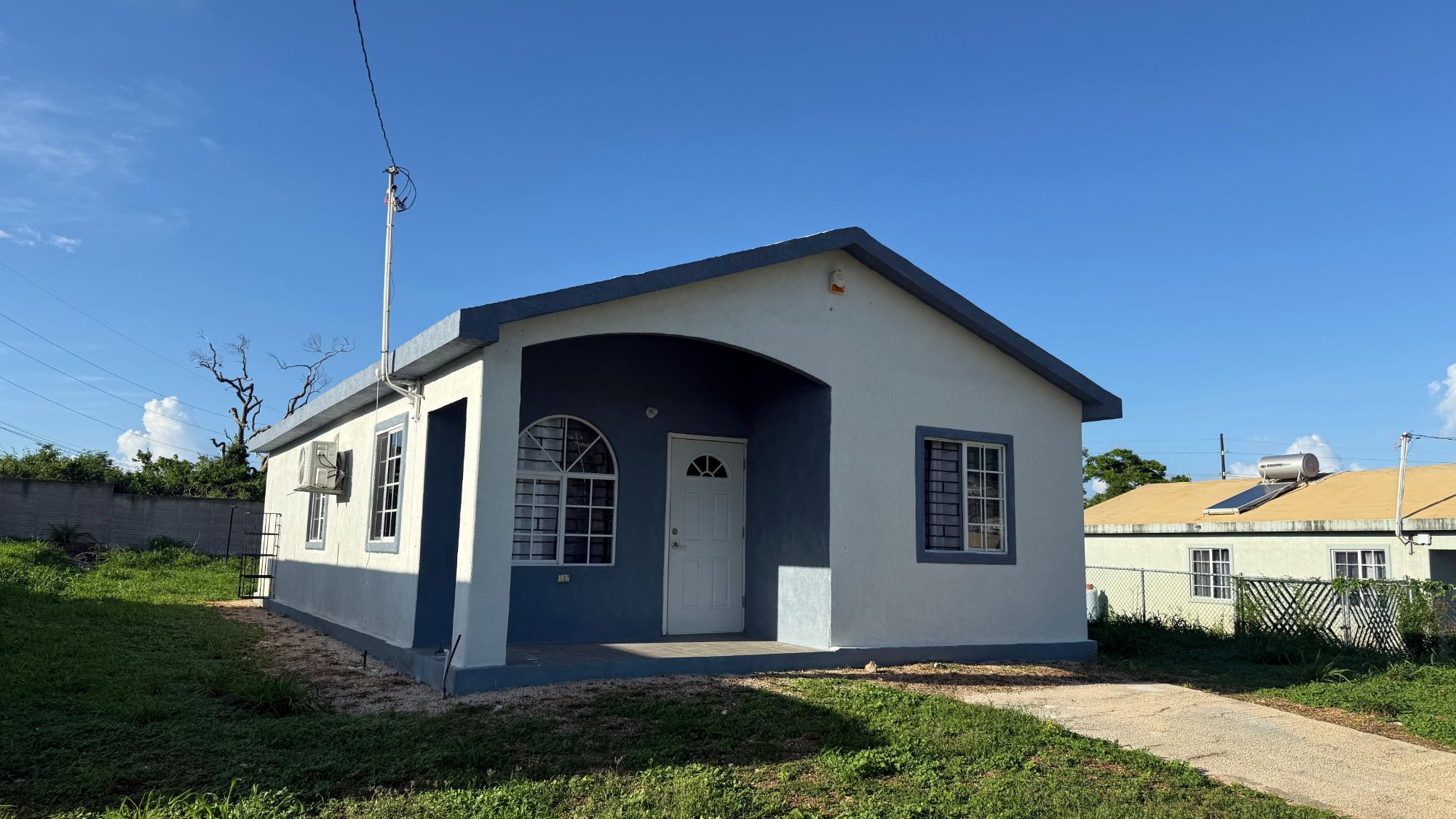 House For Rent: CAMELOT VILLAGE, DISCOVER, Discovery Bay | $160,000 photo 4