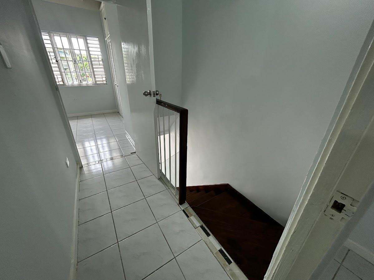 Townhouse For Rent: CASSANDRA AVENUE, Kingston 10 | $250,000 photo 12
