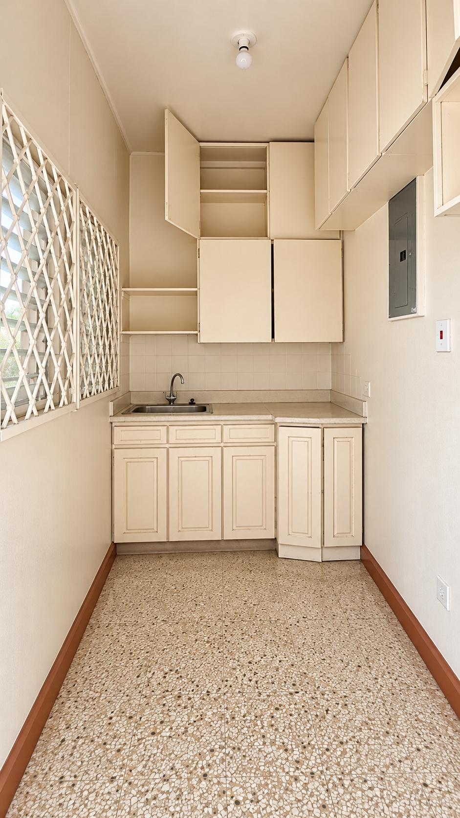 Apartment For Sale: KENSINGTON CRESCENT, Kingston 5 | $25,000,000 photo 4