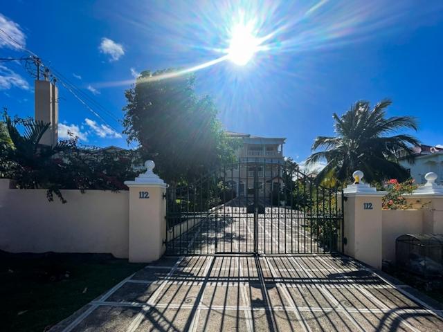 Apartment For Rent: BALMORAL, TOWER ISLE, ST., Tower Isle | $110,000 photo 2