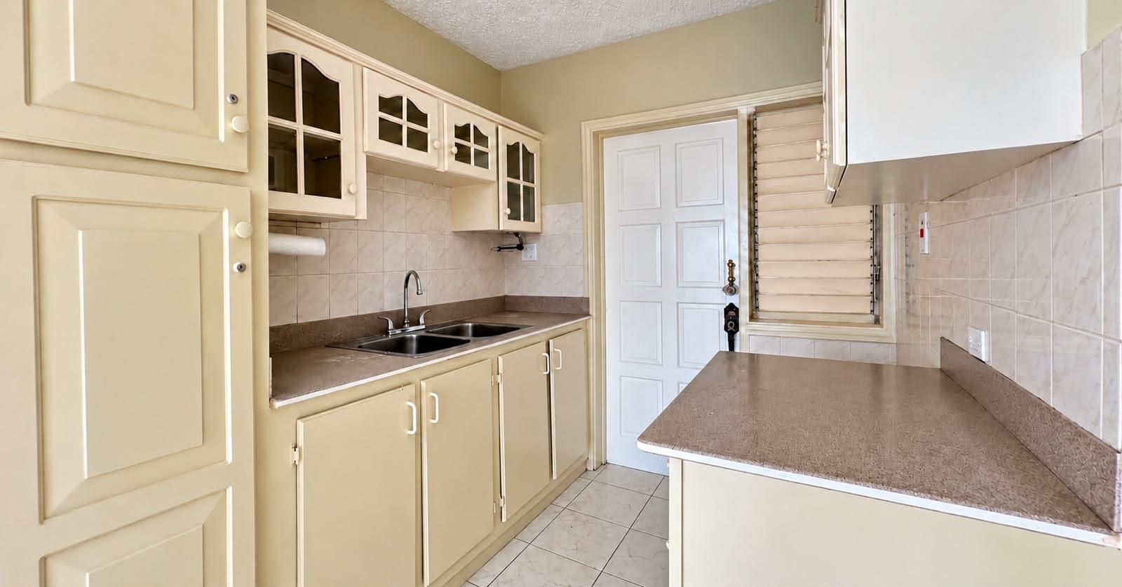 Apartment For Sale: PATRICK HEIGHTS MANOR, Red Hills | $27,500,000 photo 4