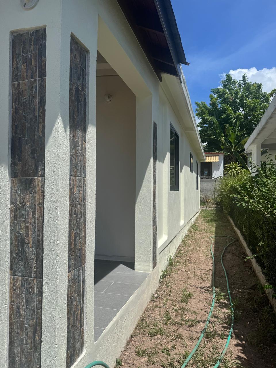 House For Rent: ROBINSON AVENUE HUGHENDEN, Kingston 20 | $250,000 photo 6