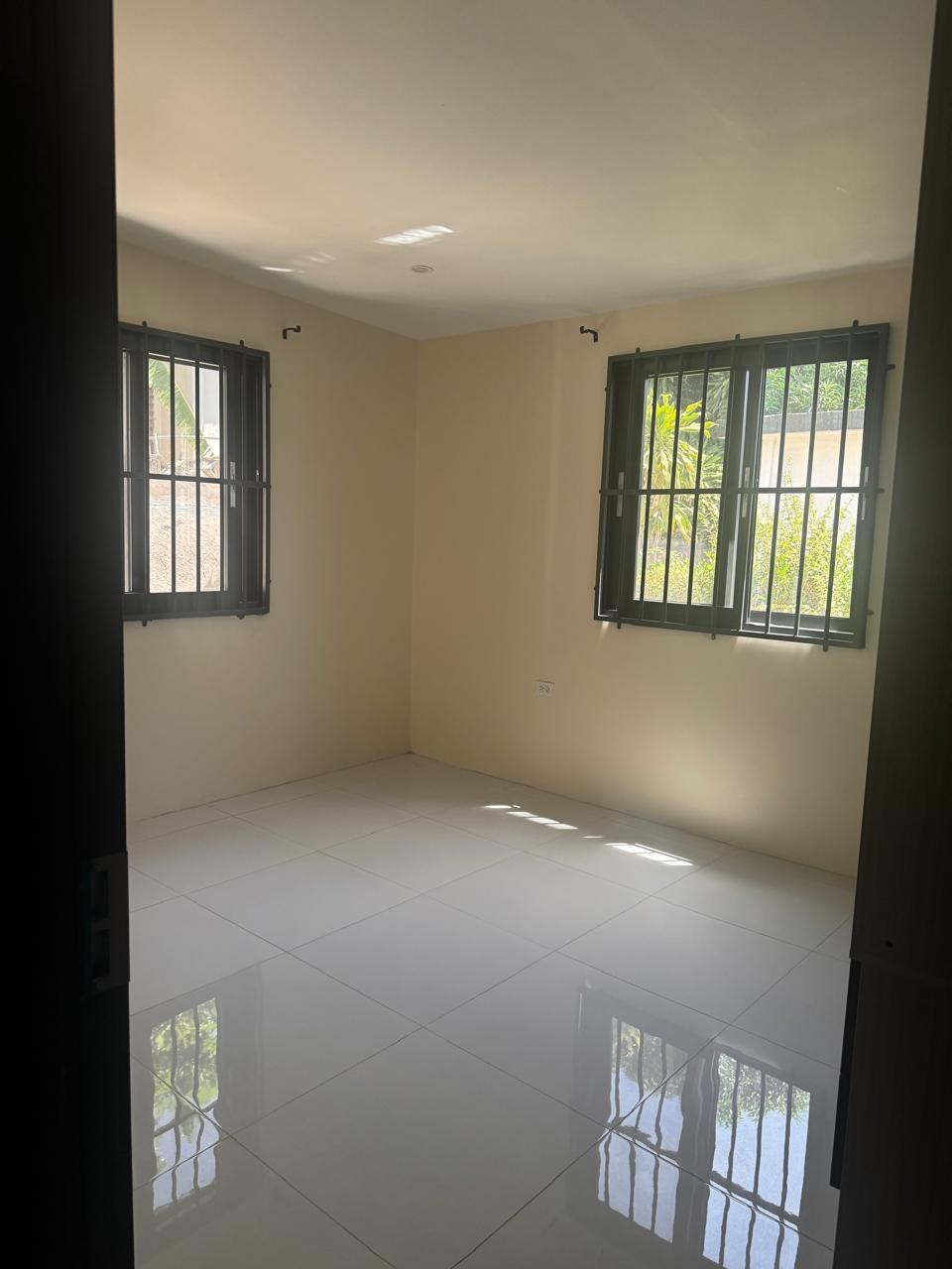 House For Rent: ROBINSON AVENUE HUGHENDEN, Kingston 20 | $250,000 photo 18