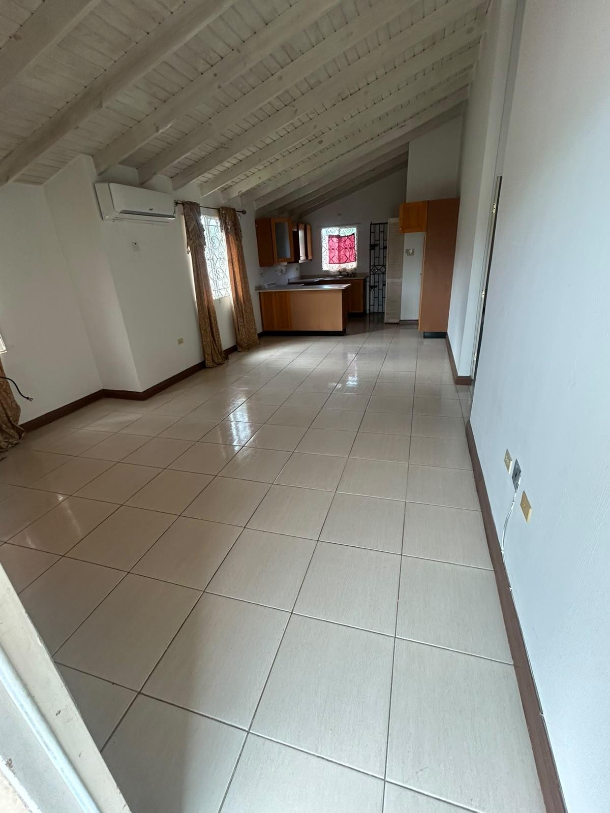 House For Rent: HUMMINGBIRD CIRCLE, Coral Spring | $120,000 photo 3