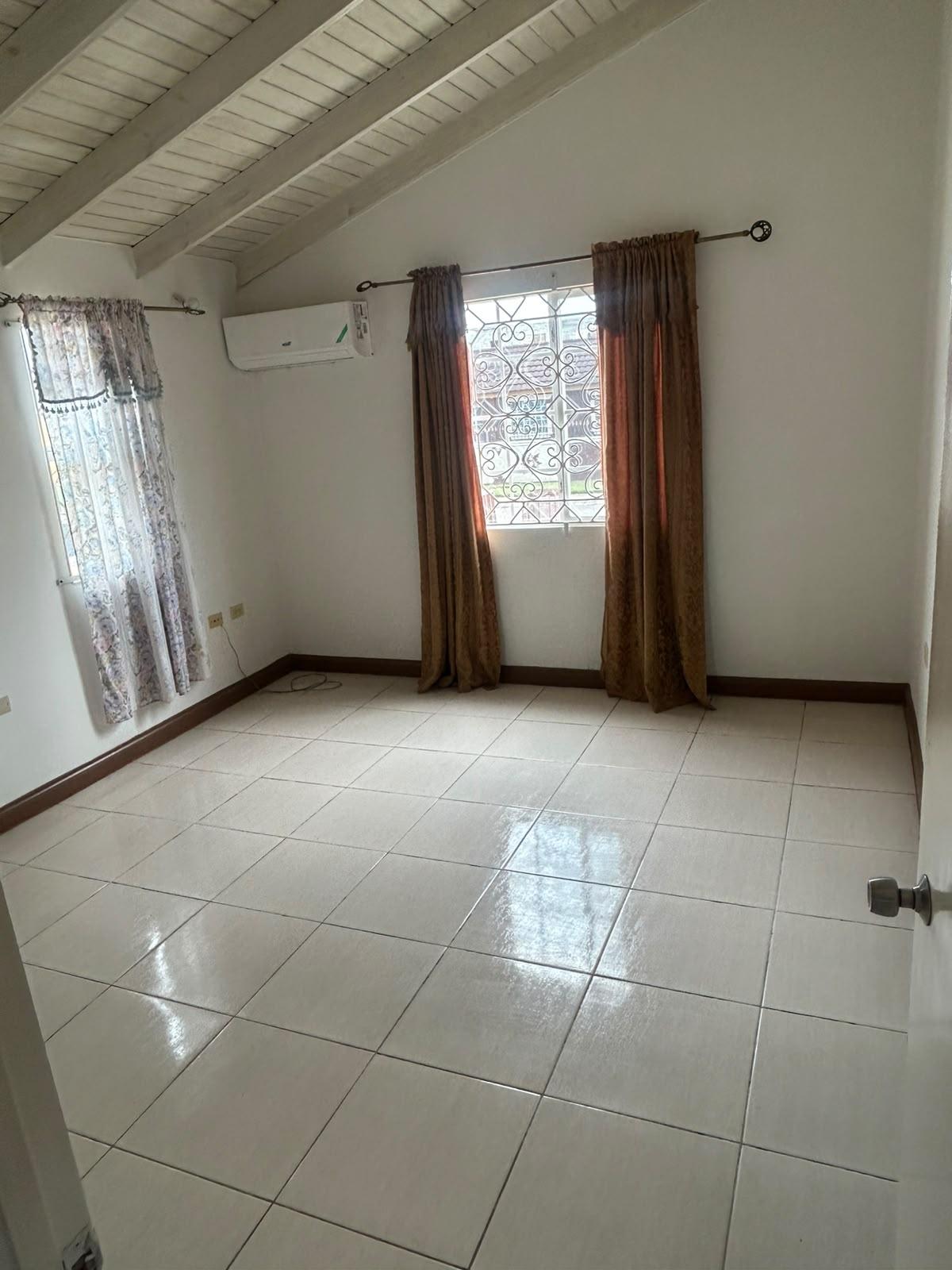 House For Rent: HUMMINGBIRD CIRCLE, Coral Spring | $120,000 photo 7