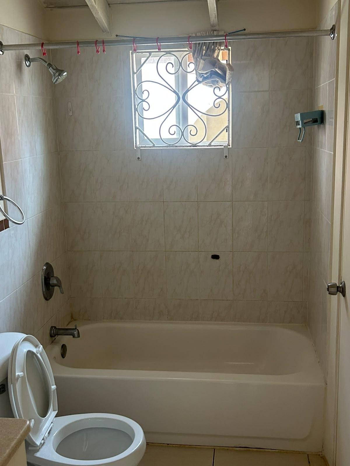 House For Rent: HUMMINGBIRD CIRCLE, Coral Spring | $120,000 photo 8