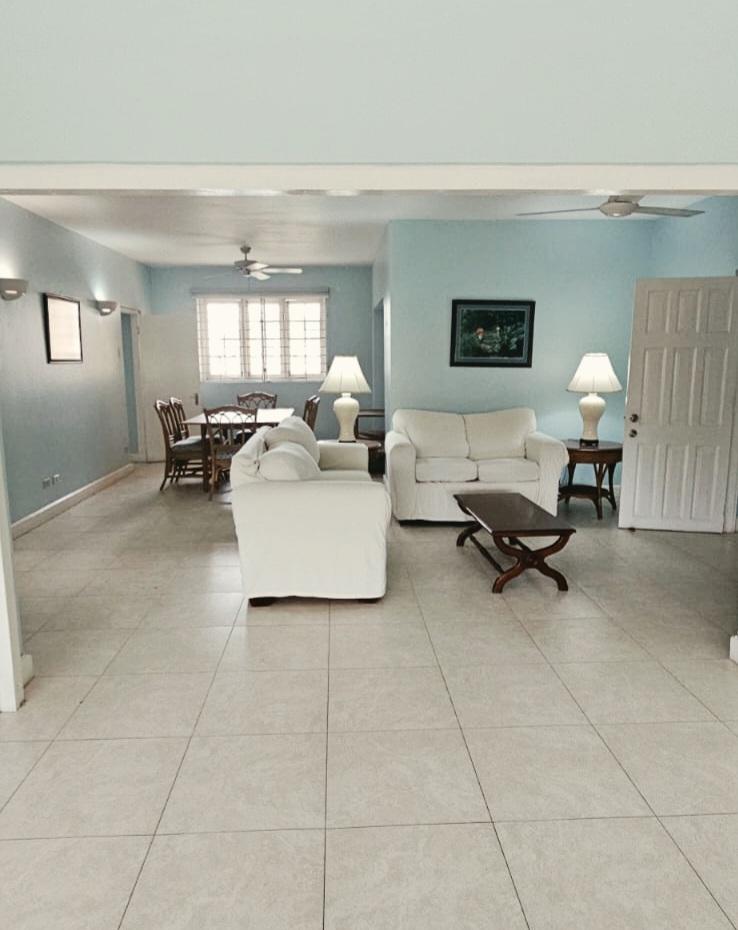 Apartment For Sale: QUEENSWAY, KINGSTON 10, Kingston 10 | $360,000 photo 2