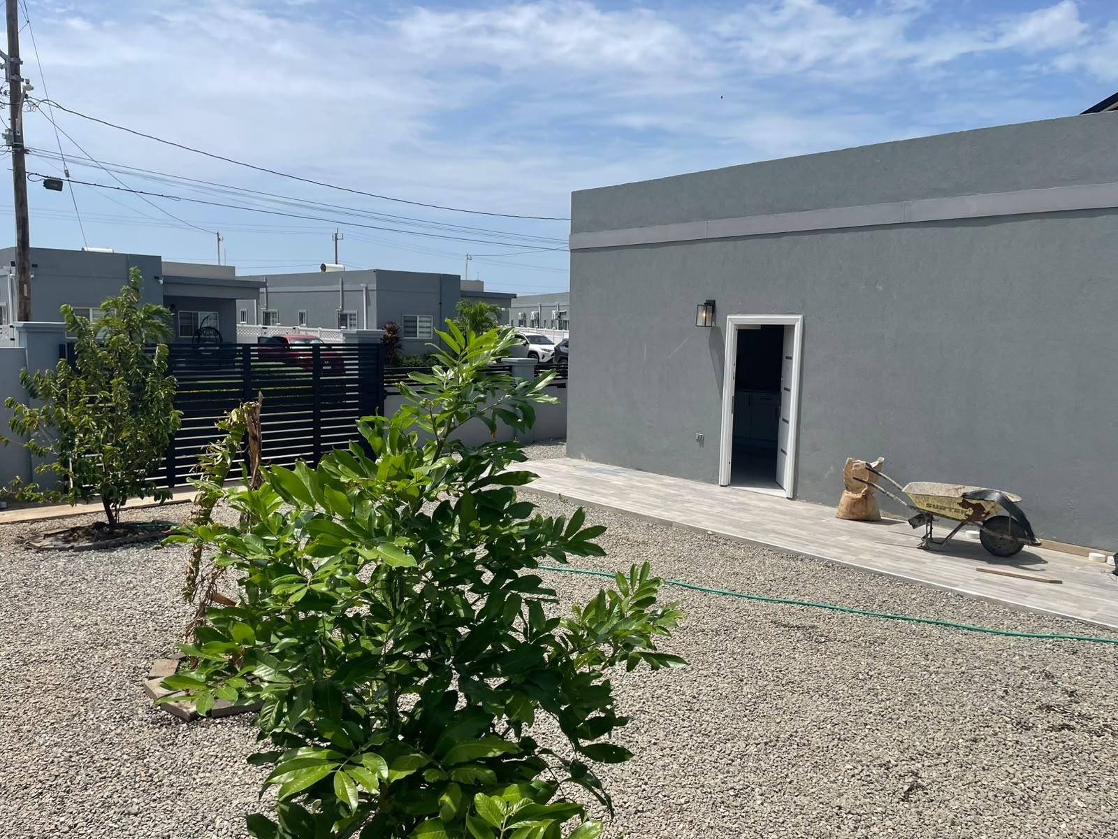 House For Rent: BROMPTON, Caribbean Estates | $200,000 photo 10