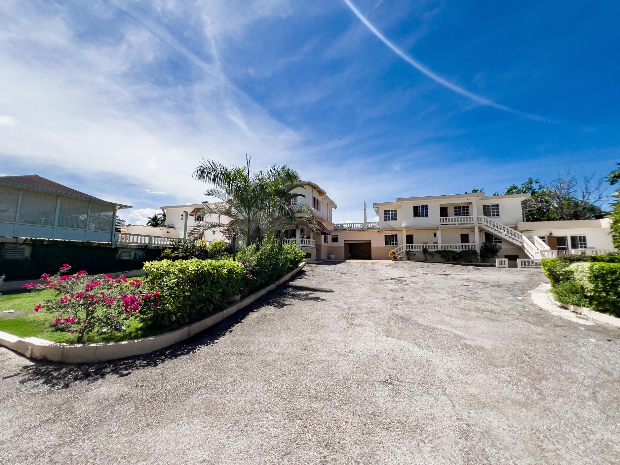 House For Sale: PARADISE PEN, MORRISON CR, Montego Bay | $2,250,000 photo 3