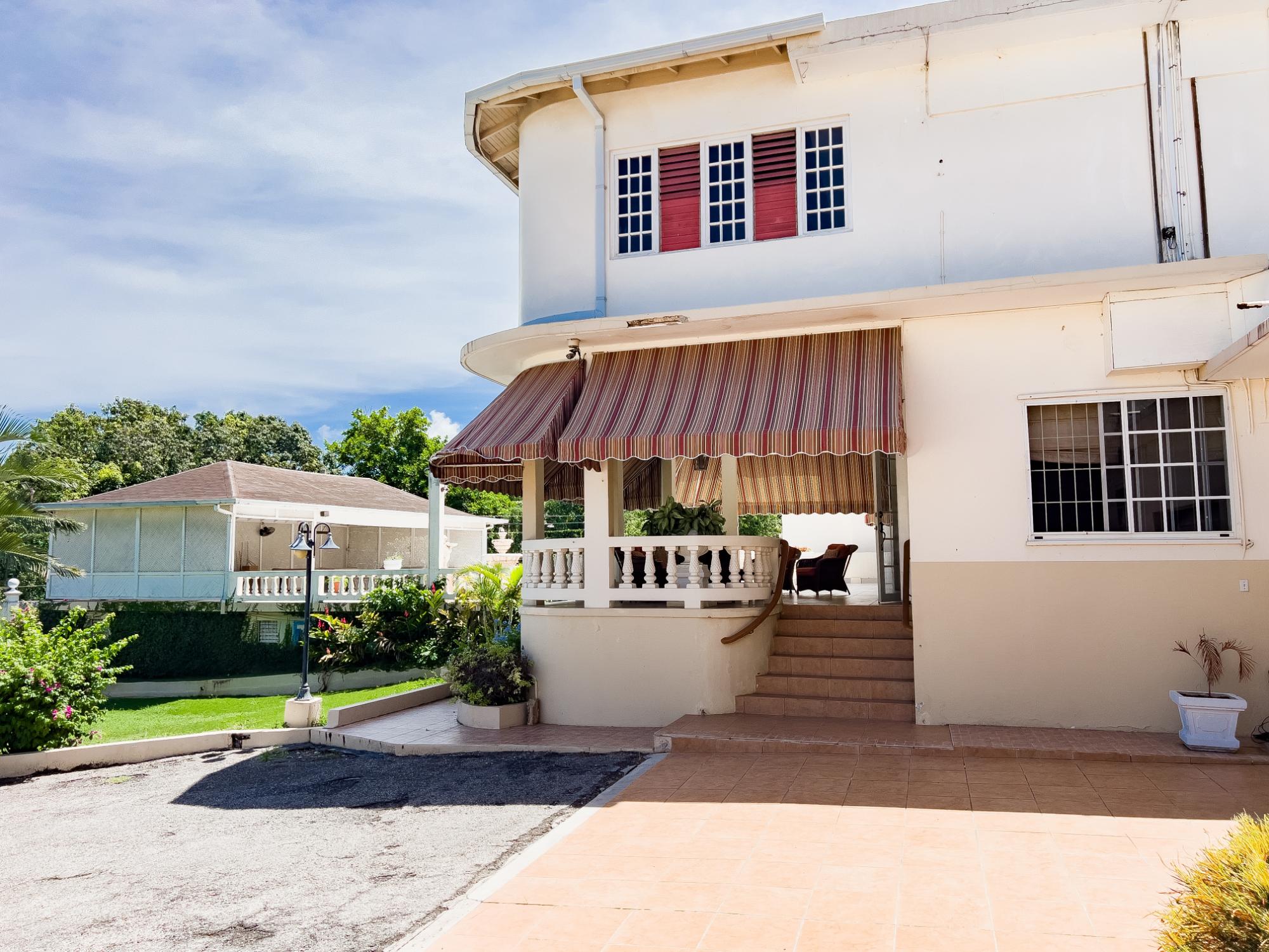 House For Sale: PARADISE PEN, MORRISON CR, Montego Bay | $2,250,000 photo 10