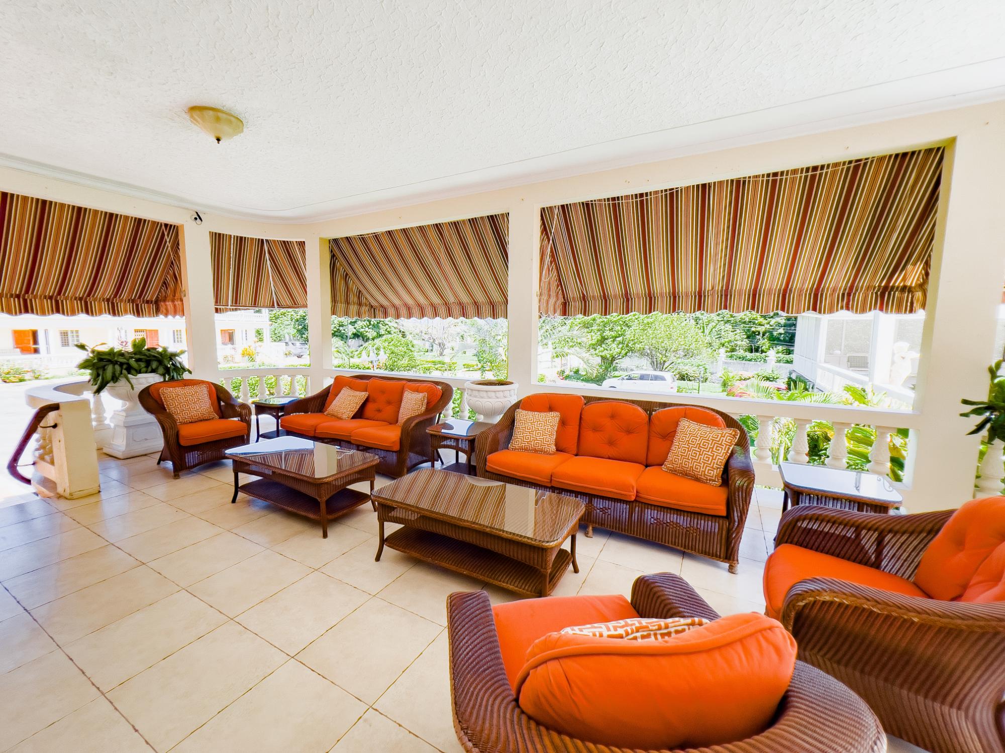 House For Sale: PARADISE PEN, MORRISON CR, Montego Bay | $2,250,000 photo 11