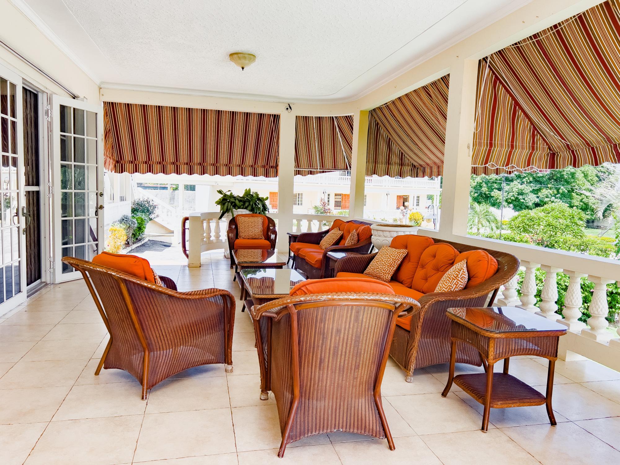 House For Sale: PARADISE PEN, MORRISON CR, Montego Bay | $2,250,000 photo 12