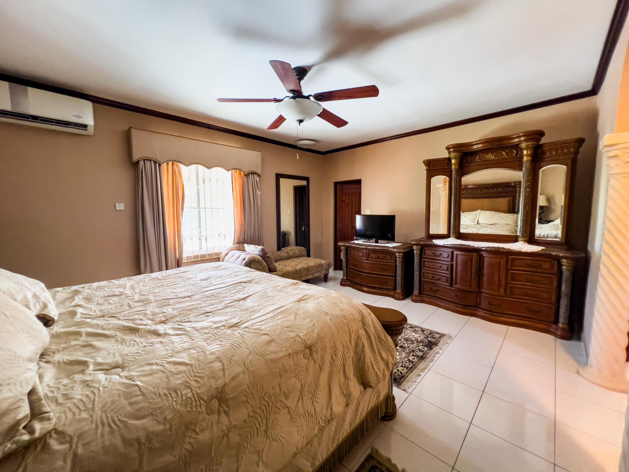 House For Sale: PARADISE PEN, MORRISON CR, Montego Bay | $2,250,000 photo 15