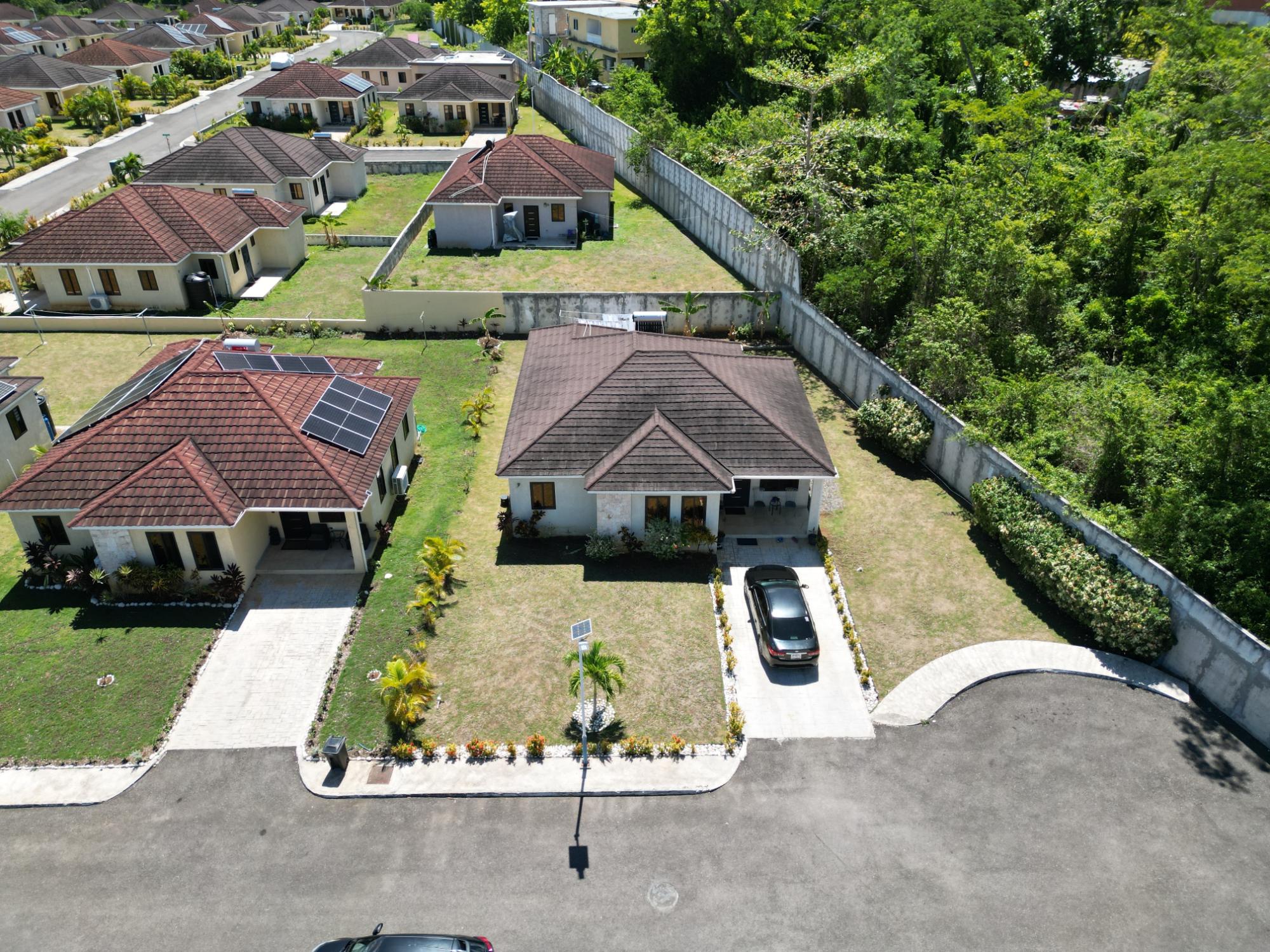 House For Sale: HAPPY COVE ESTATE, Ocho Rios | $76,876,000 photo 9