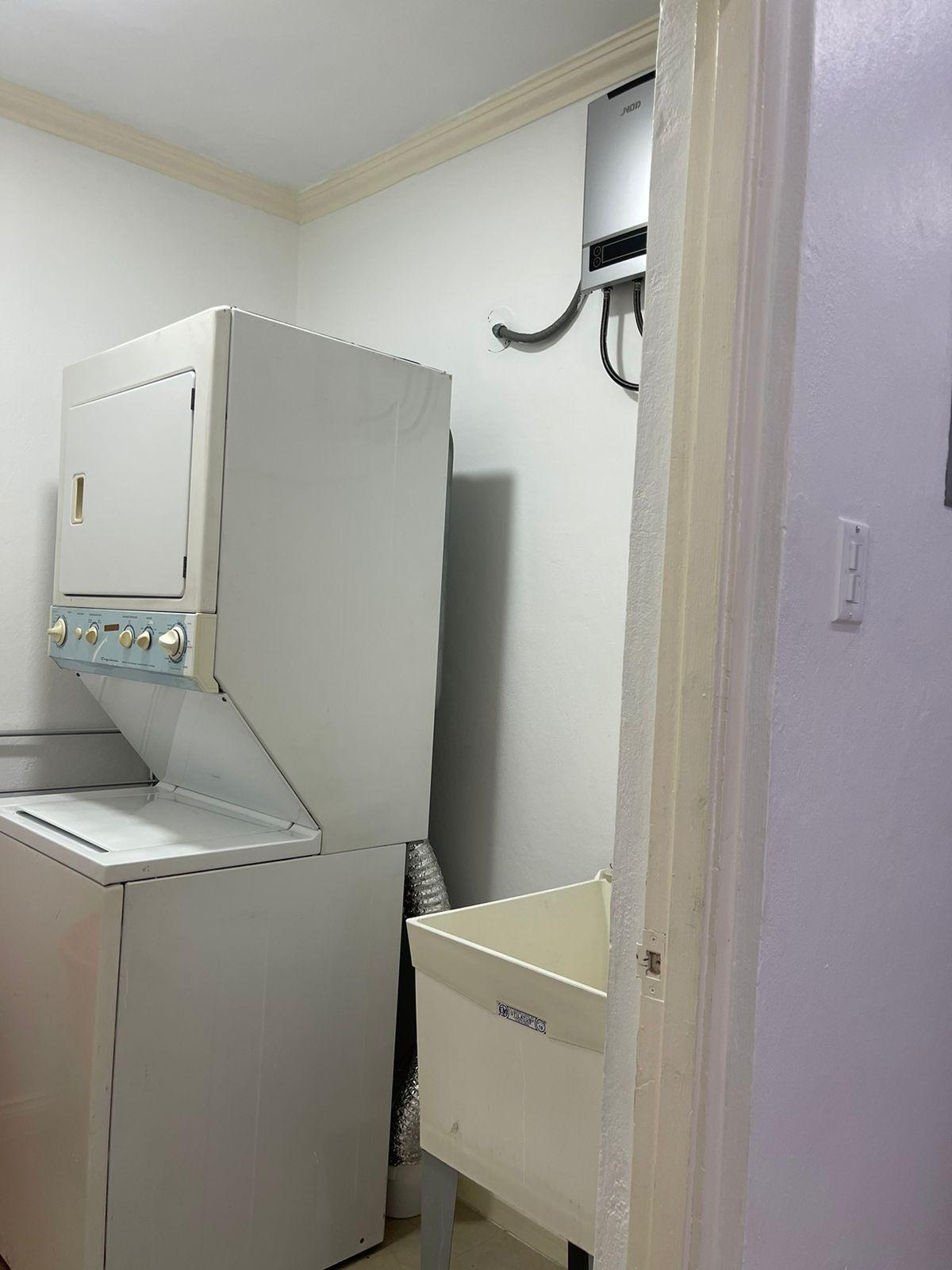 Apartment For Rent: OLD HOPE ROAD, MONTE CRIS, Kingston 6 | $1,400 photo 6