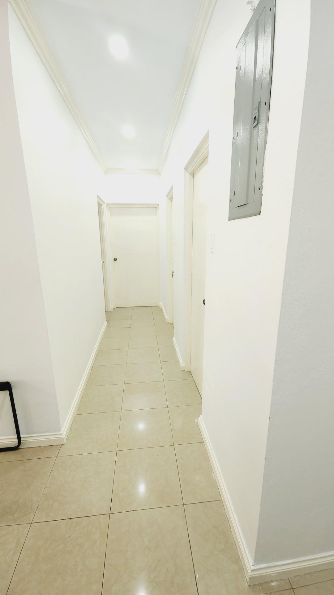Apartment For Rent: OLD HOPE ROAD, MONTE CRIS, Kingston 6 | $1,400 photo 12
