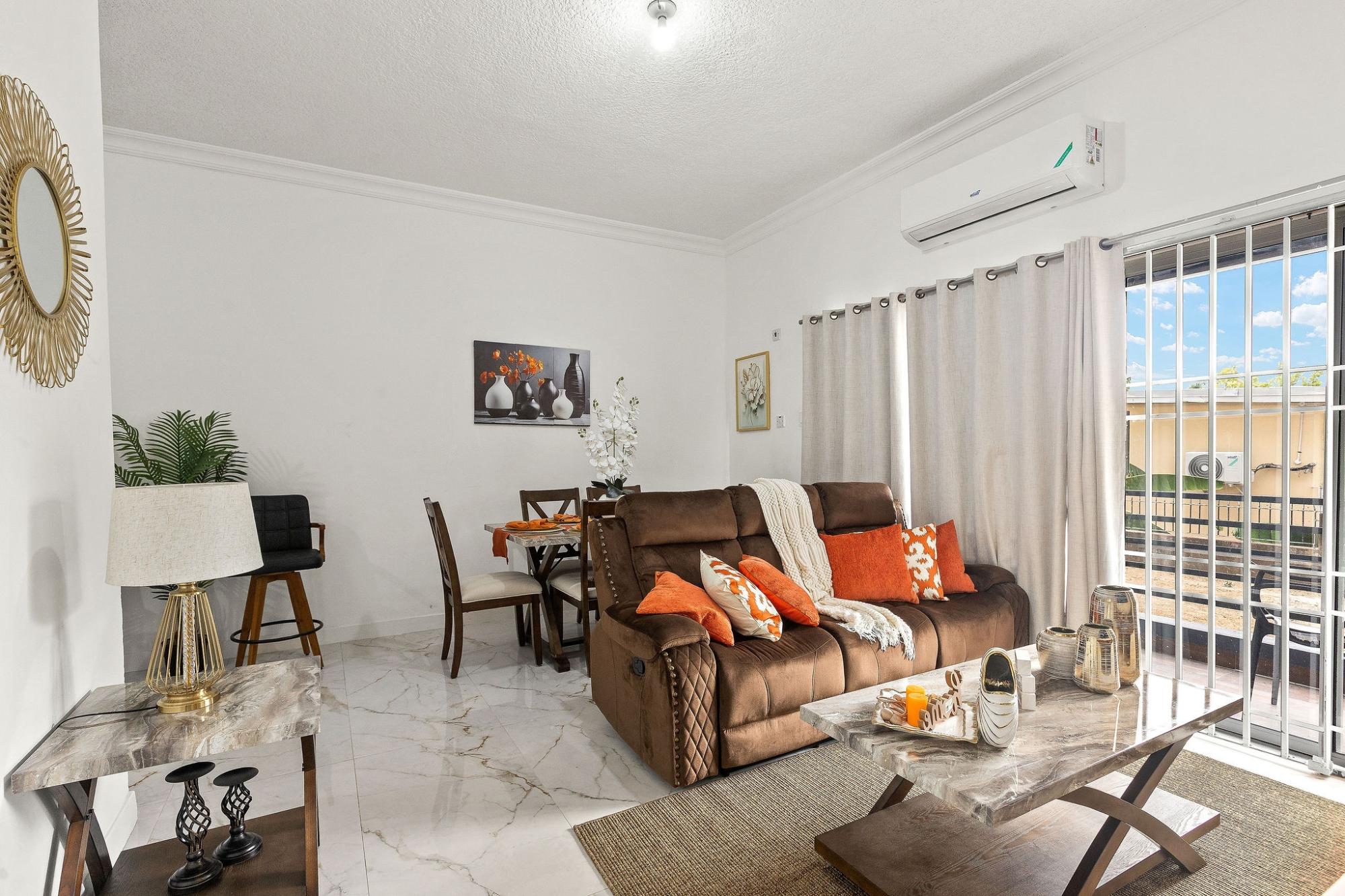 Apartment For Sale: BORDER AVENUE, Kingston 19 | $39,400,000 photo 3