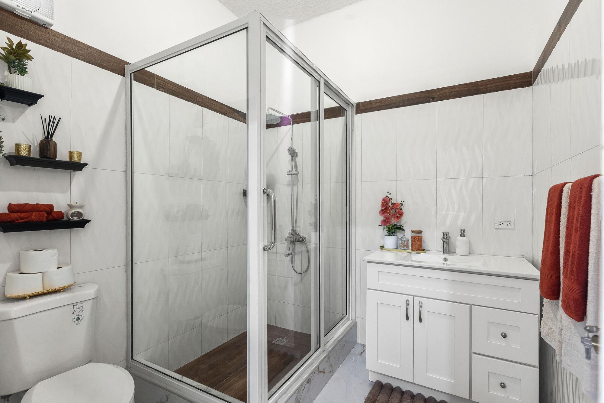 Apartment For Sale: BORDER AVENUE, Kingston 19 | $45,500,000 photo 10