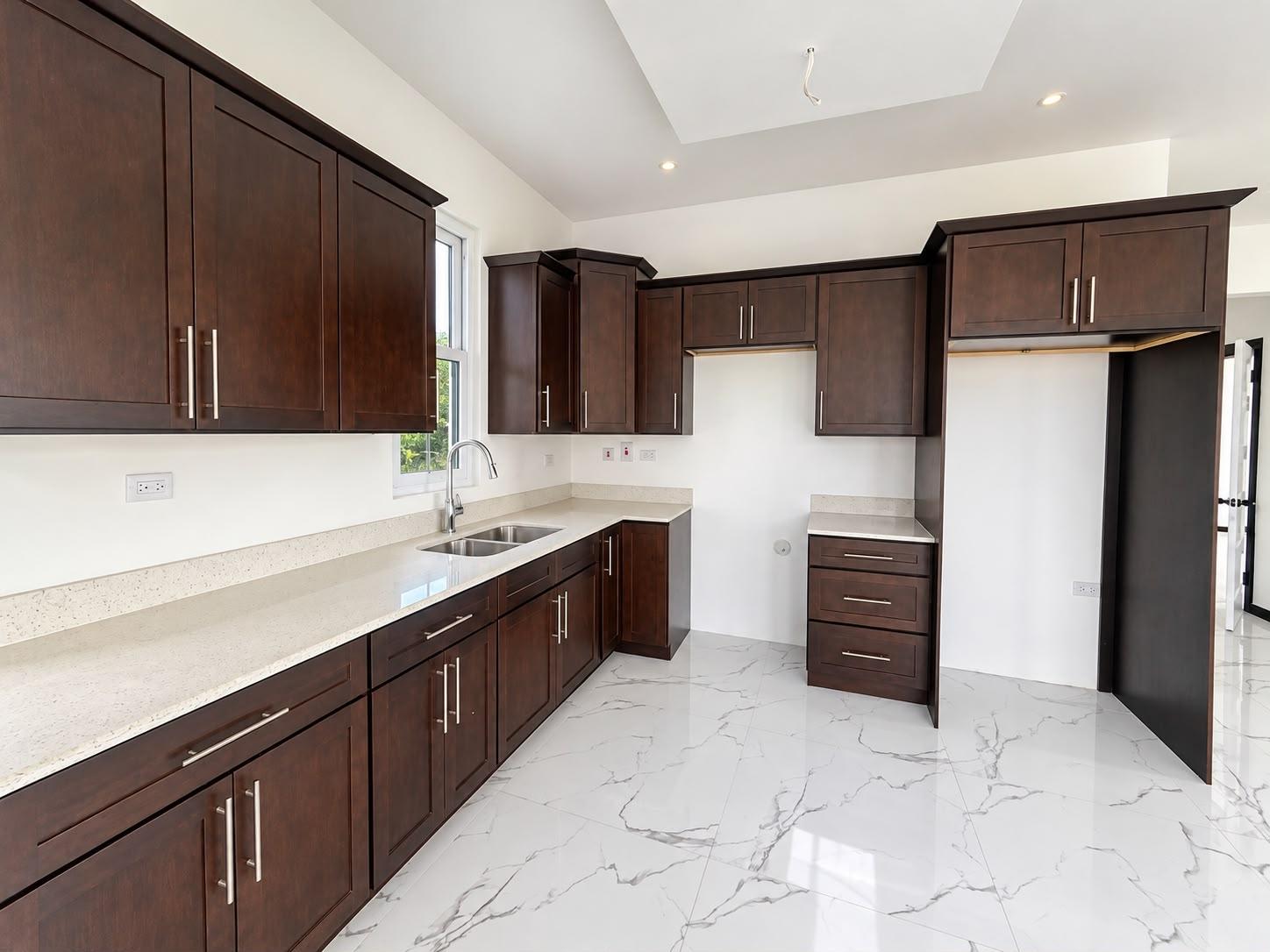 Apartment For Sale: HALIFAX BARBICAN KINGSTON, Kingston 6 | $49,000,000 photo 6