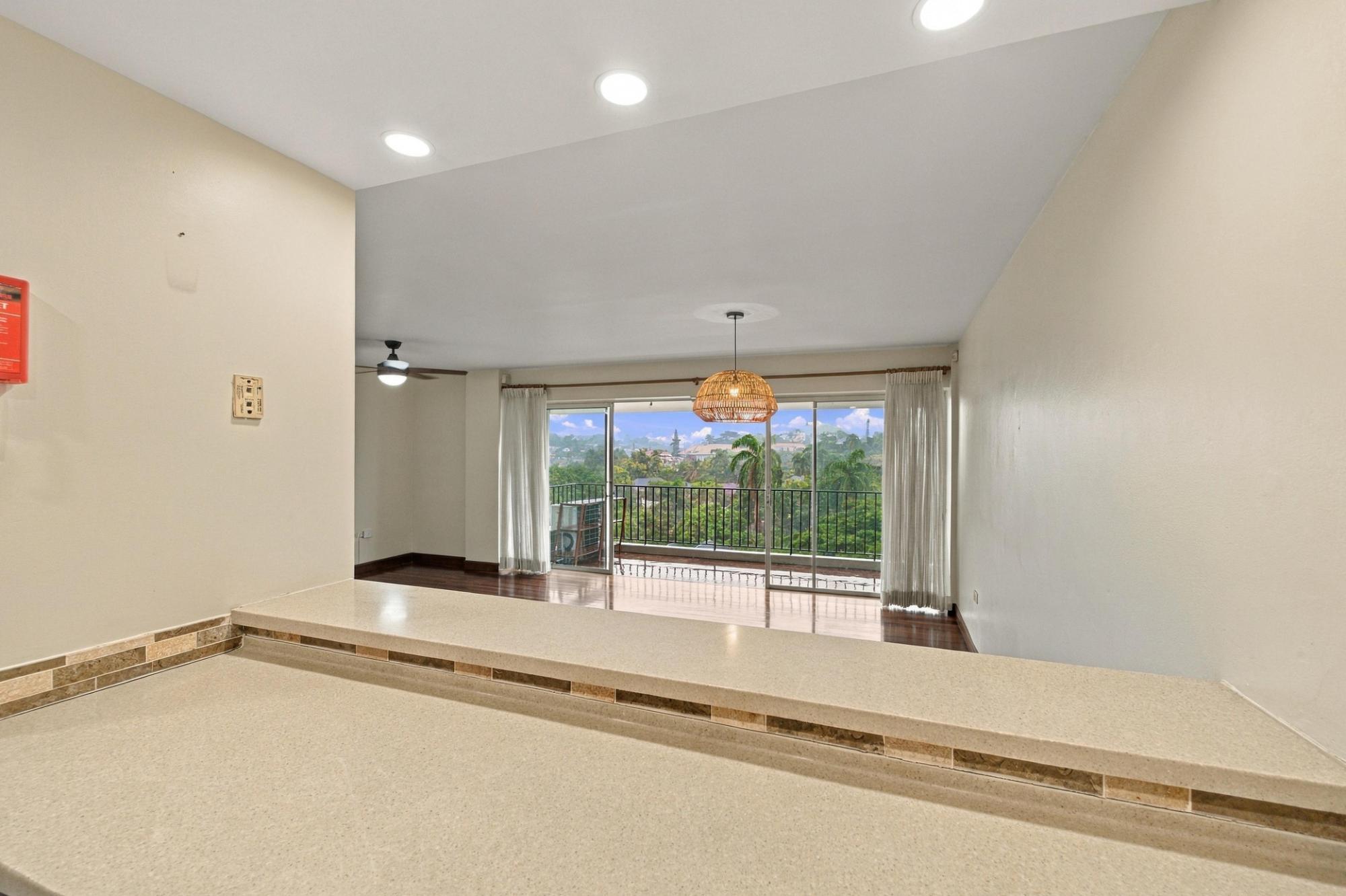 Apartment For Sale: MANOR PARK DRIVE, Kingston 8 | $695,000 photo 7