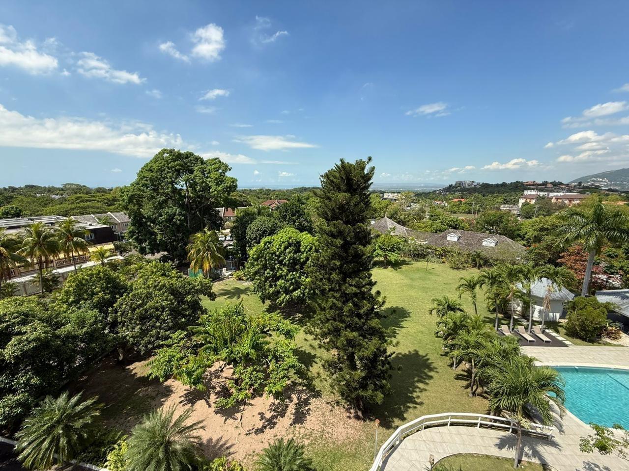 Apartment For Sale: MANOR PARK DRIVE, Kingston 8 | $695,000 photo 18