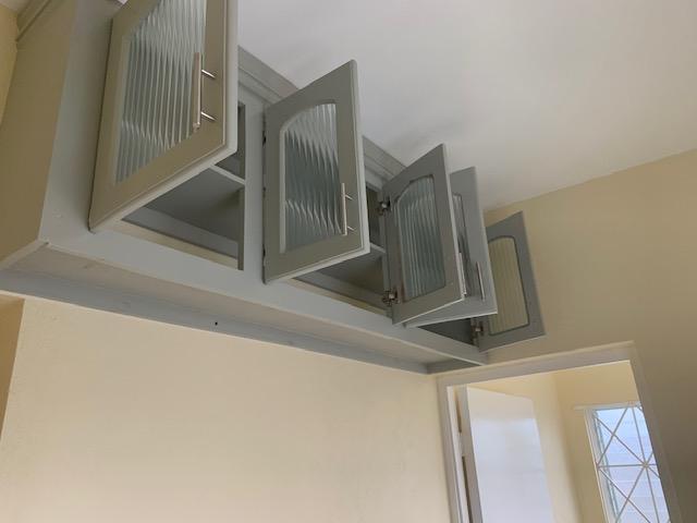 Apartment For Rent: BREADNUT CLOSE, Bridgeport | $70,000 photo 4