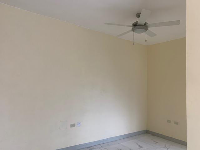 Apartment For Rent: BREADNUT CLOSE, Bridgeport | $70,000 photo 5