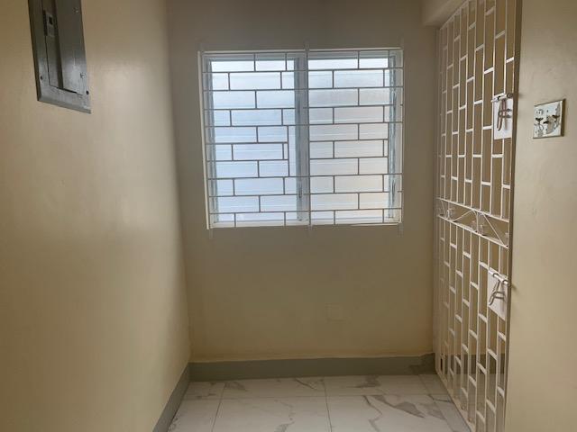 Apartment For Rent: BREADNUT CLOSE, Bridgeport | $70,000 photo 7