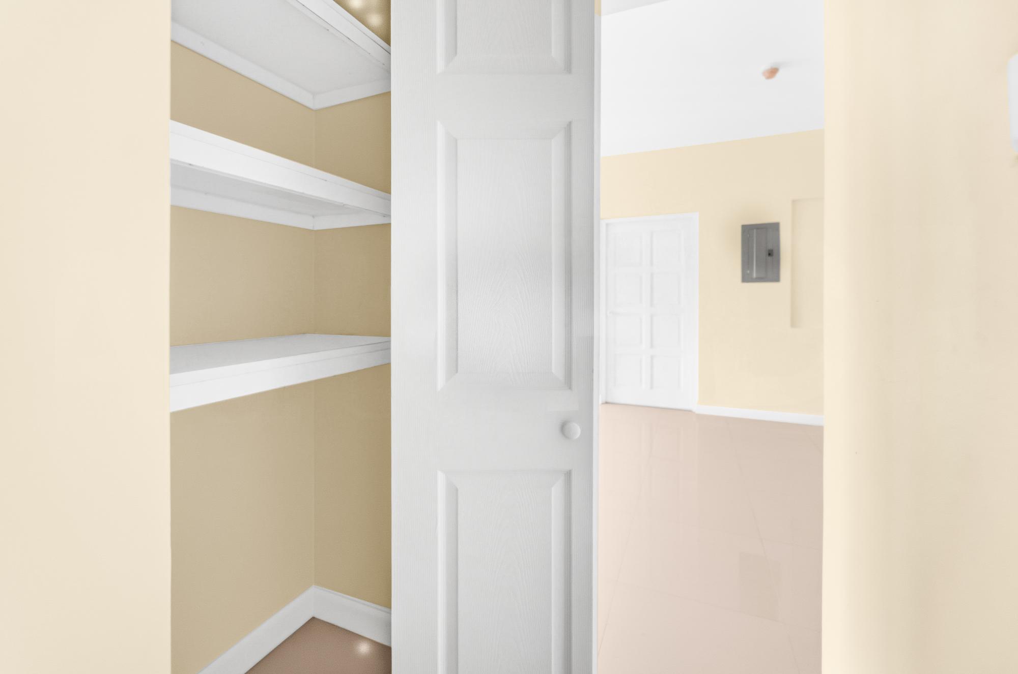Apartment For Rent: BAY FRONT VILLAS, Port Henderson | $145,000 photo 6