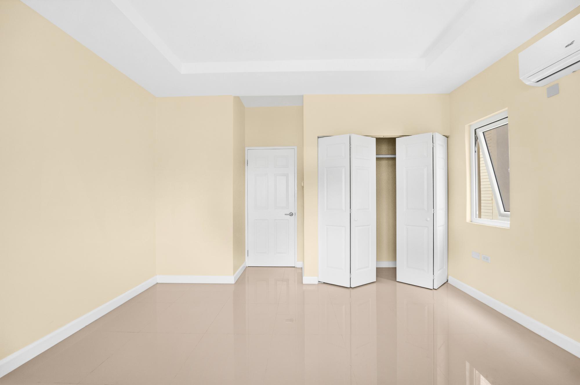 Apartment For Rent: BAY FRONT VILLAS, Port Henderson | $145,000 photo 8