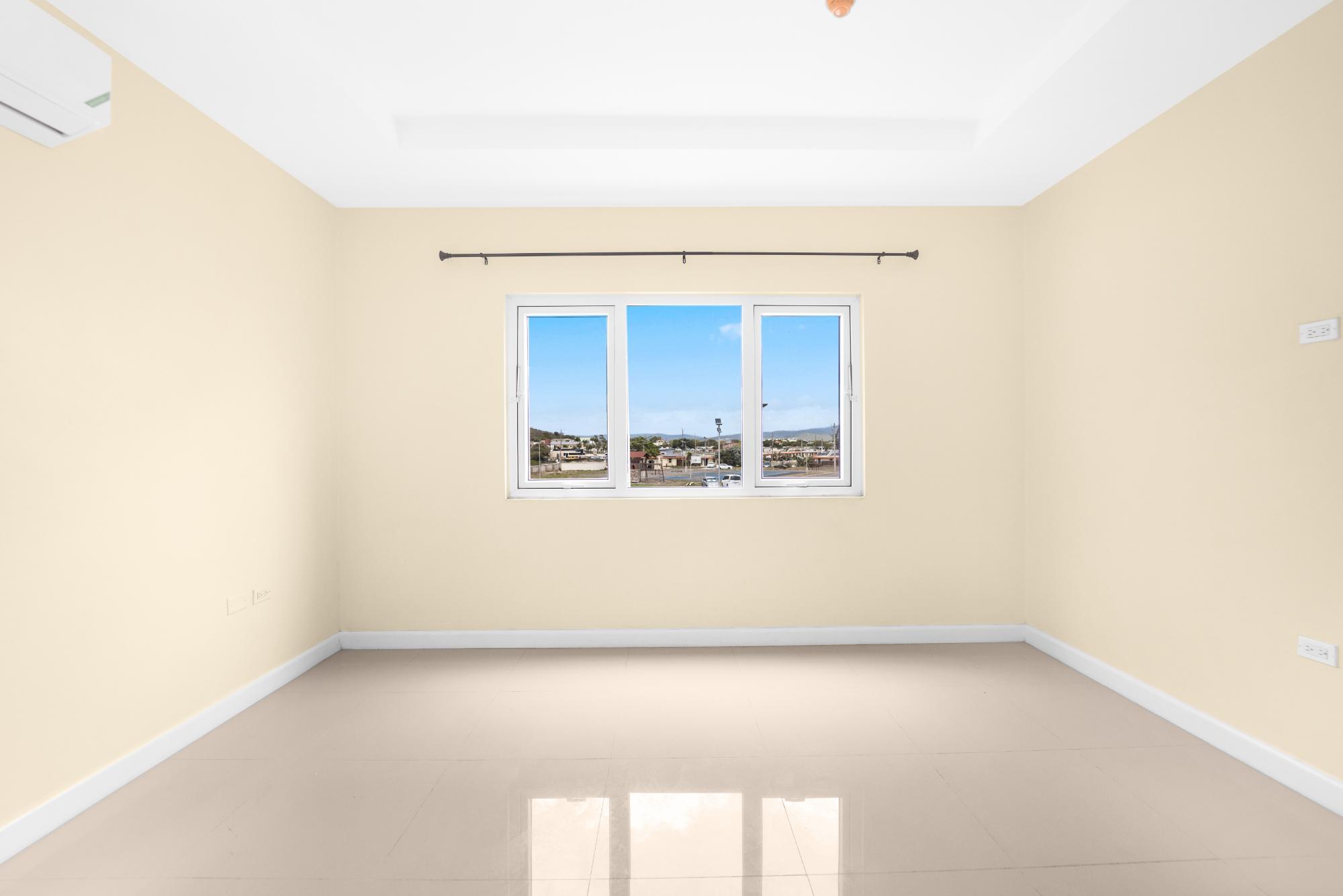 Apartment For Rent: BAY FRONT VILLAS, Port Henderson | $145,000 photo 9