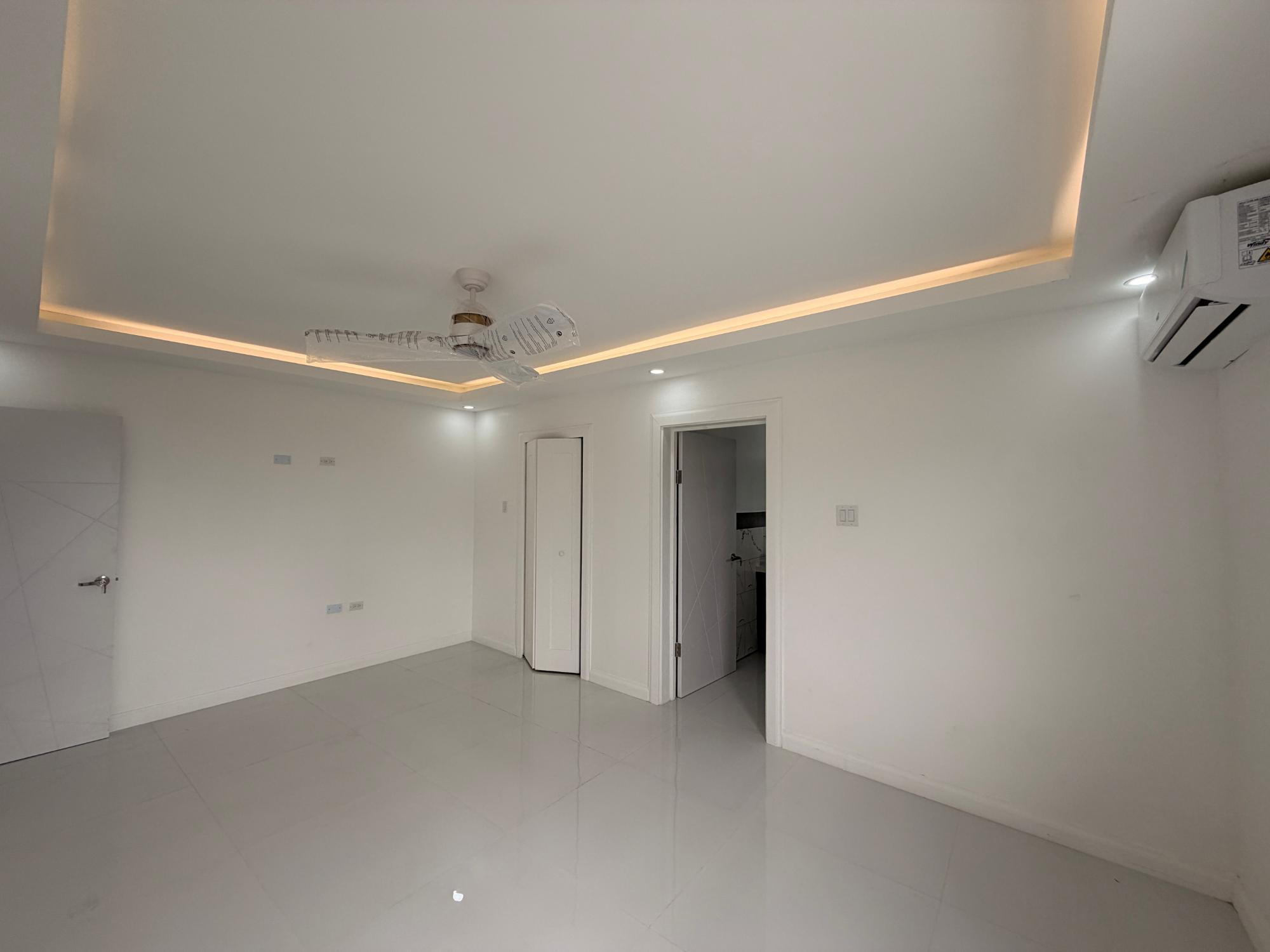 Apartment For Rent: MERRIVALE CLOSE, Kingston 8 | $1,550 photo 2