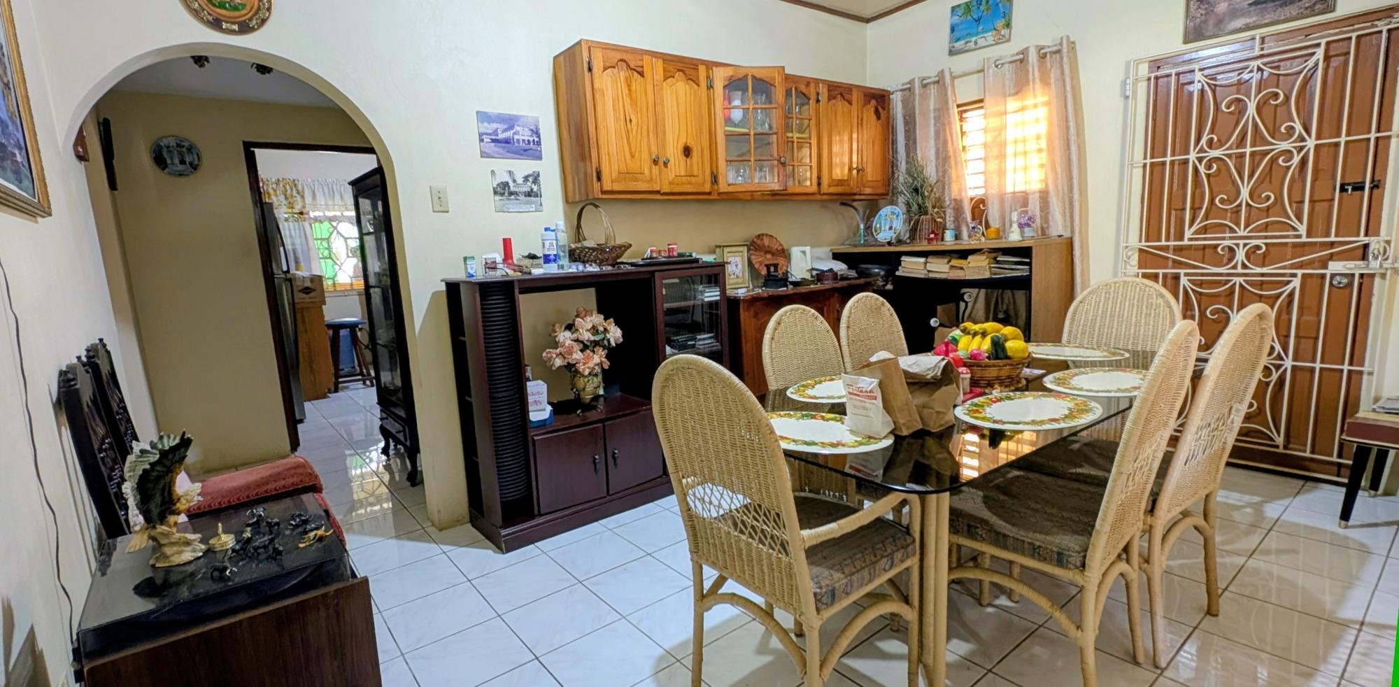 House For Sale: MONEAGUE HOUSING SCHEME, Moneague | $30,000,000