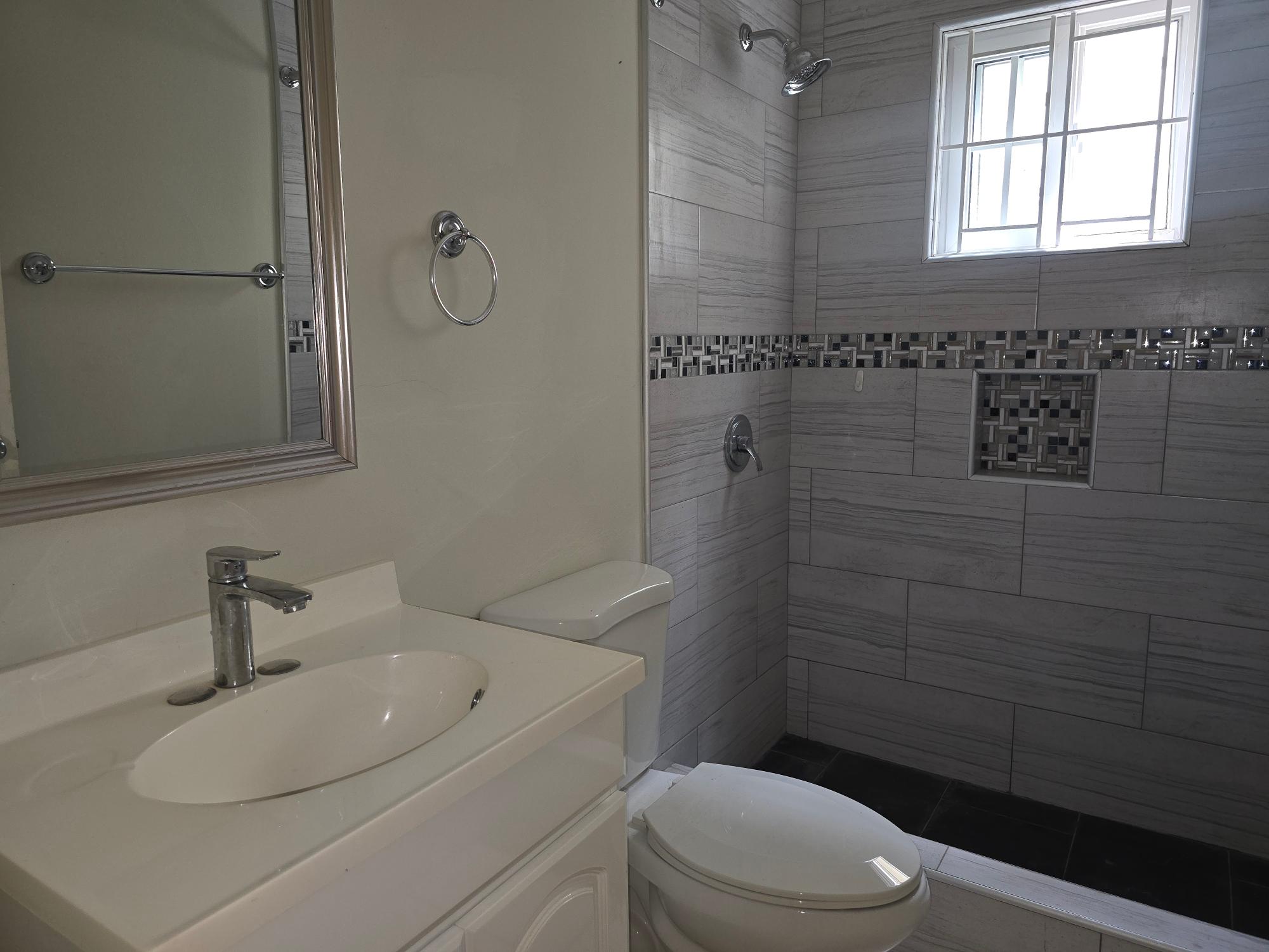 Apartment For Rent: PINE BOULEVARD, Kingston 6 | $105,000 photo 9