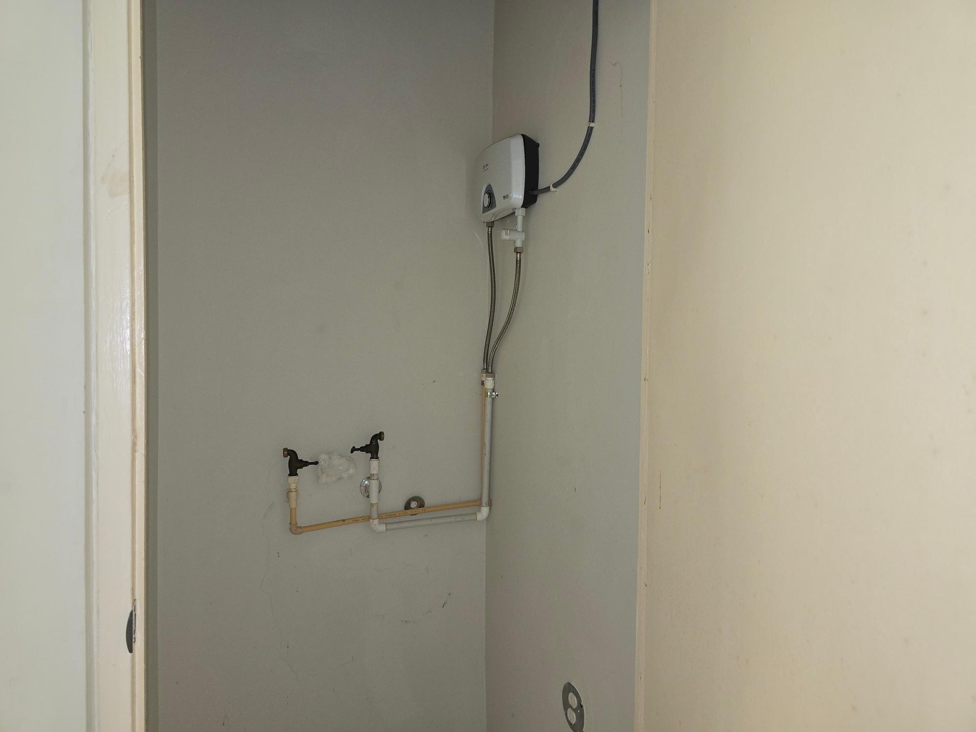Apartment For Rent: PINE BOULEVARD, Kingston 6 | $105,000 photo 10
