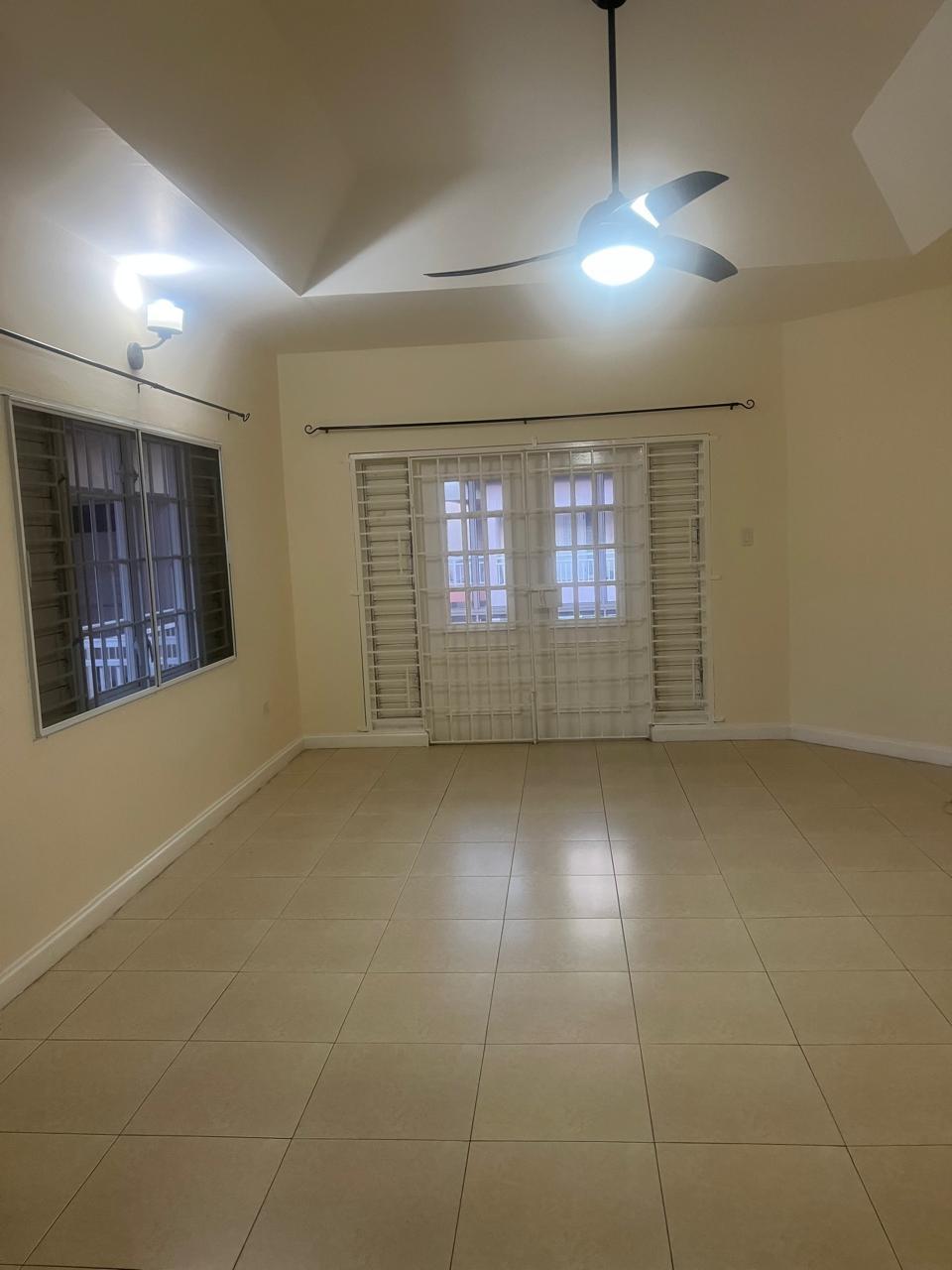 Apartment For Rent: LADY MUSGRAVE ROAD, Kingston 6 | $210,000 photo 4