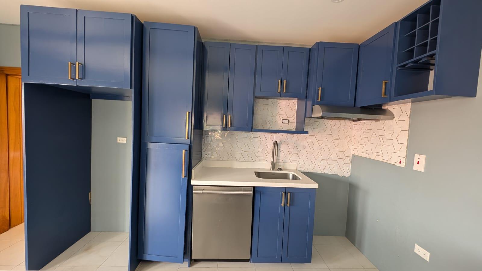 Apartment For Rent: CHARLTON AVENUE, KINGSTON, Kingston 8 | $220,000 photo 3