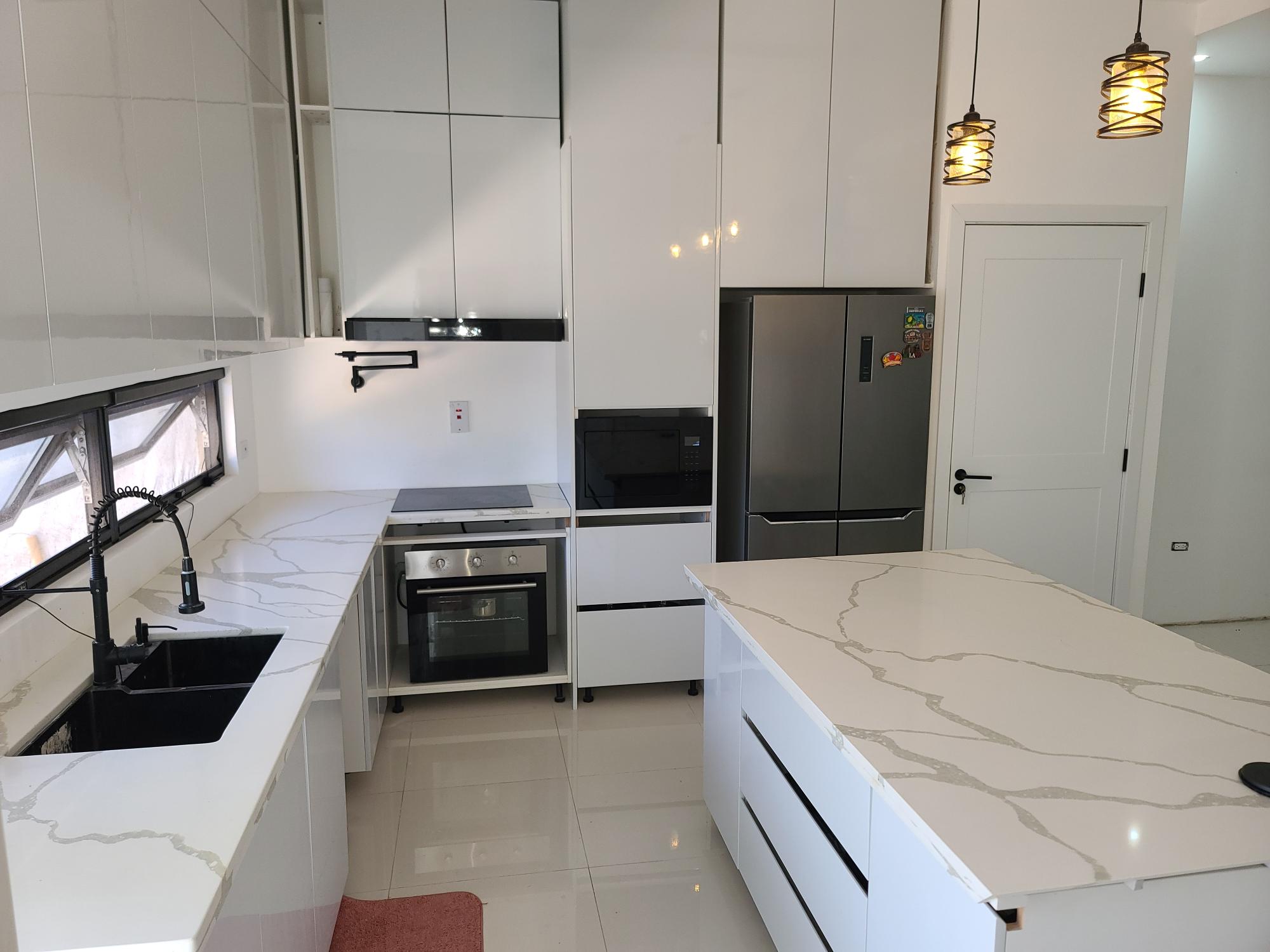 Apartment For Sale: VISTA CIELO, CARDIFF HALL, Runaway Bay | $330,000 photo 9