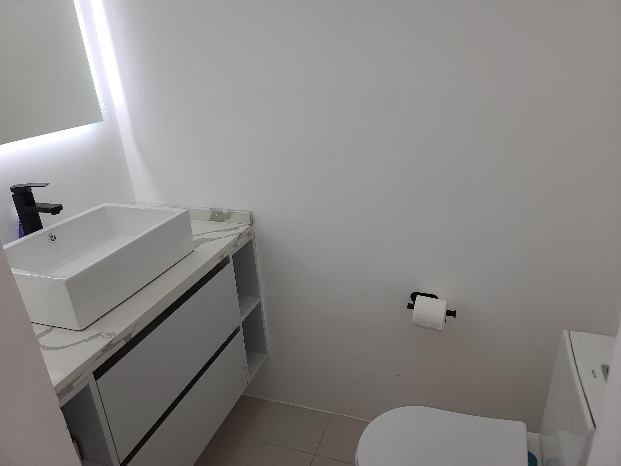 Apartment For Sale: VISTA CIELO, CARDIFF HALL, Runaway Bay | $350,000 photo 21
