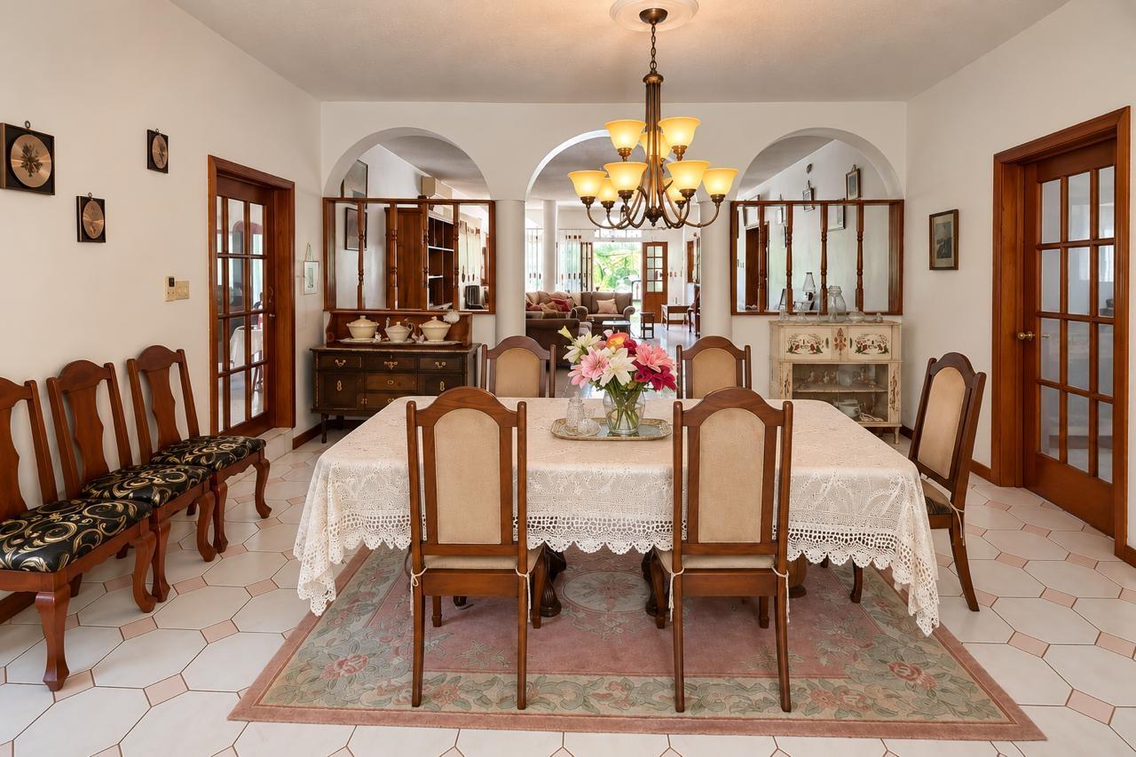 House For Sale: RUNAWAY MEADOWS, Runaway Bay | $900,000 photo 13