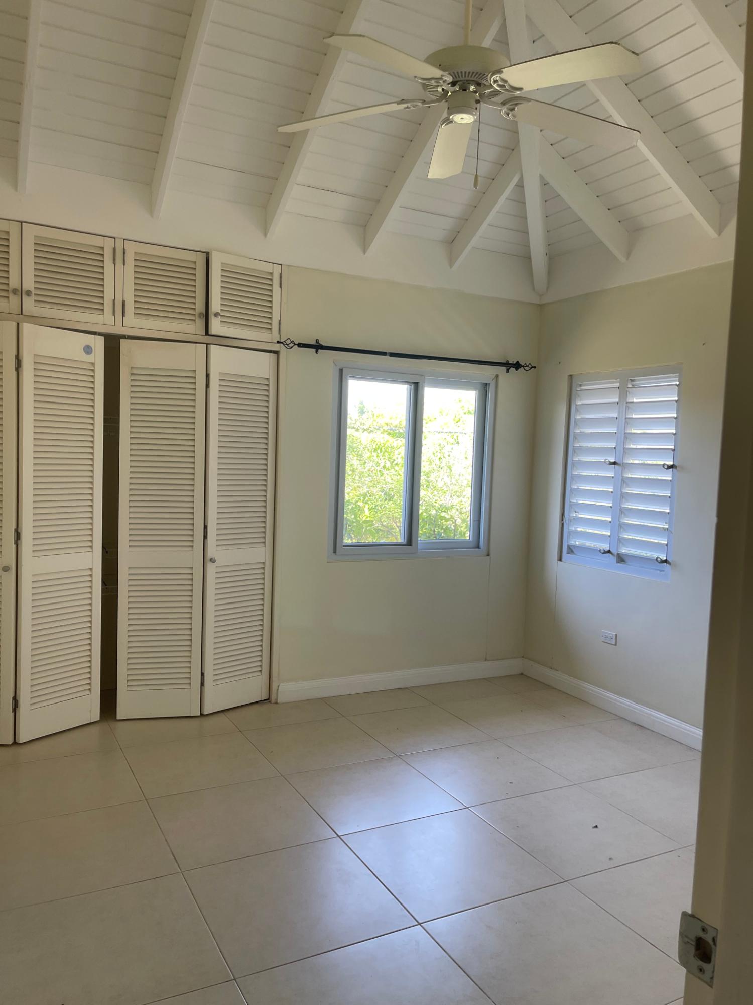 House For Rent: COOL SHADE, Laughlands | $1,400 photo 18