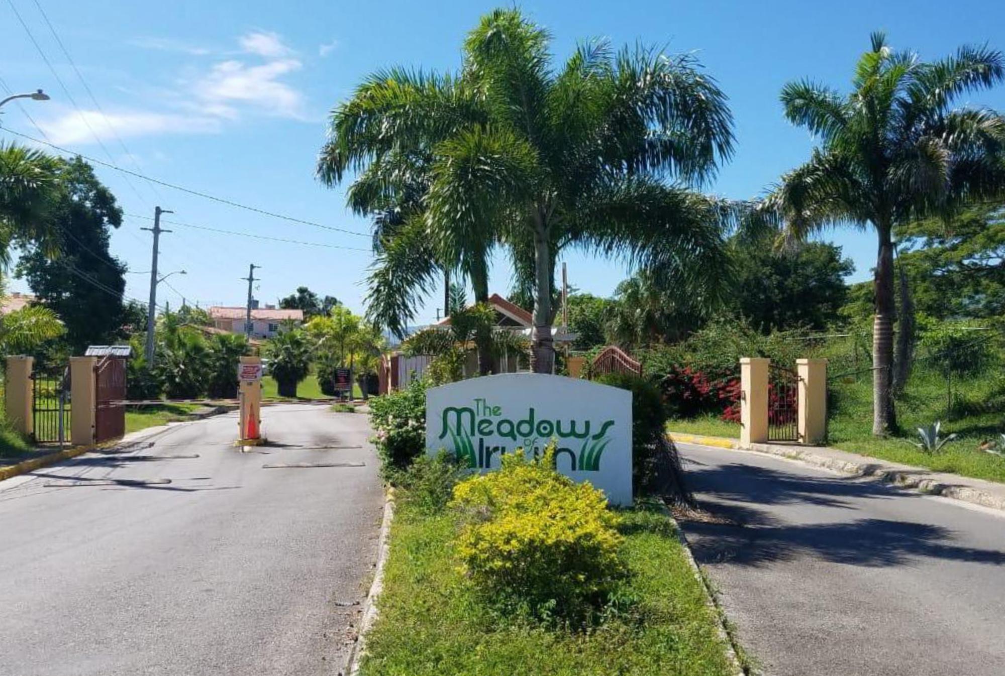 House For Sale: MEADOWS OF IRWIN PH 2B, Irwin | $24,000,000 photo 5