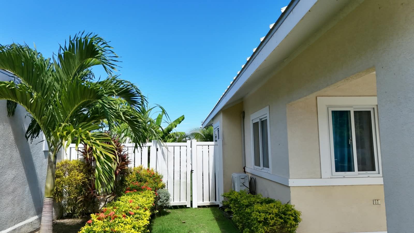 House For Rent: SEASHORE EAST, Lucea | $1,350 photo 5